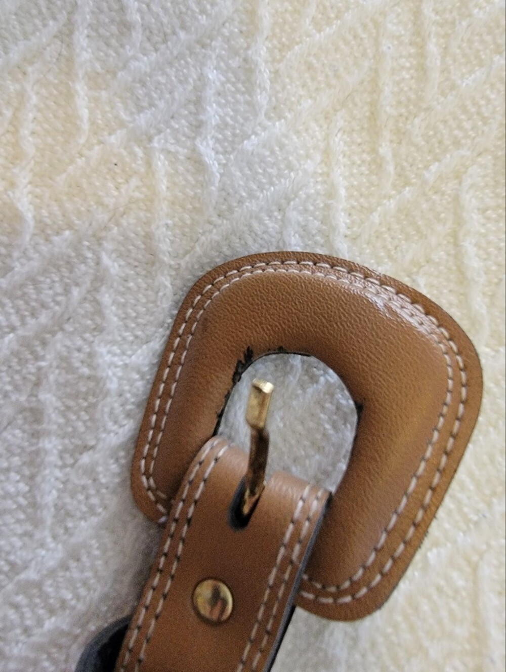 Vintage Brown Leather Belt with Contrast Stitching